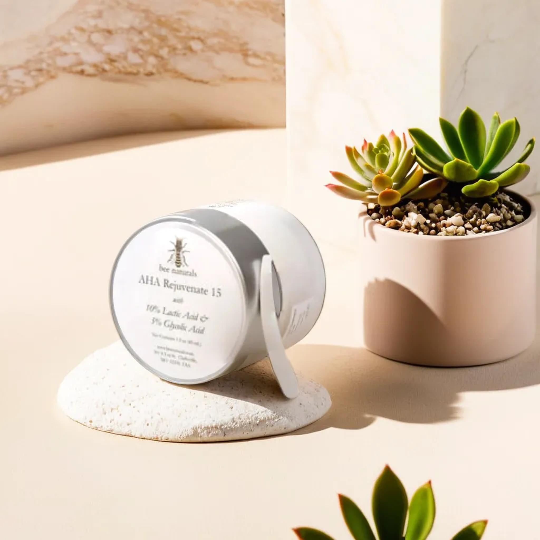 AHA Rejuvenate 15 – Anti - Aging Moisturizer with 10% Lactic Acid, 5% Glycolic Acid, Aloe Vera, Jojoba Seed Oil, and Shea Butter for Smoother, Radiant Skin - Bee Naturals